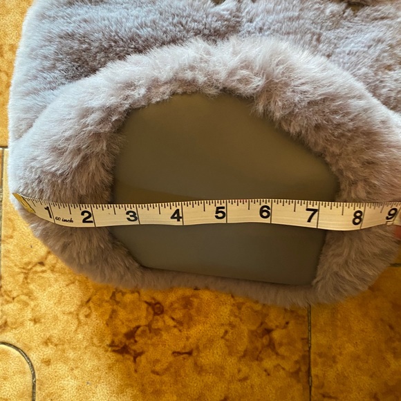 Street Level Faux fur purse - Picture 5 of 6